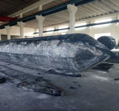 Покретање бродске ваздушне јастуке